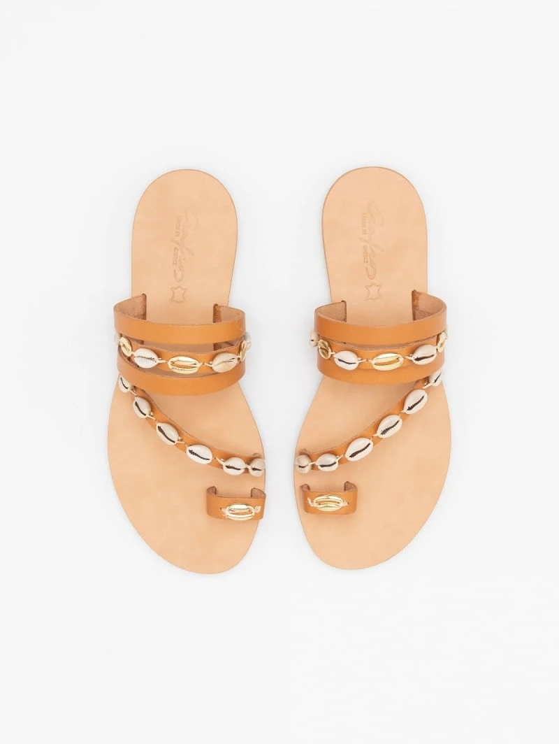 The Fashion Project Σανδάλια δερμάτινα με κοχύλια - Ταμπά 3 The Fashion Project Σανδάλια δερμάτινα με κοχύλια - Ταμπά