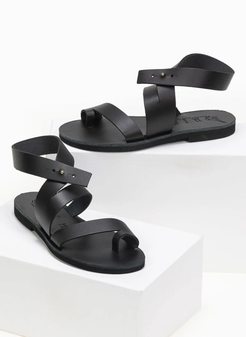 Σανδάλια δερμάτινα με ιδιαίτερο κούμπωμα Iris - Μαύρο 4 Σανδάλια δερμάτινα με ιδιαίτερο κούμπωμα Iris - Μαύρο - Image 2
