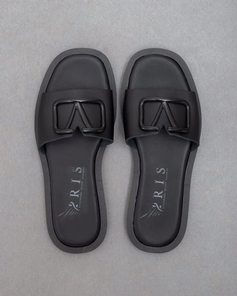 Σανδάλια δερμάτινα με αγκράφα Iris - Μαύρο 7 Σανδάλια δερμάτινα με αγκράφα Iris - Μαύρο - Image 5