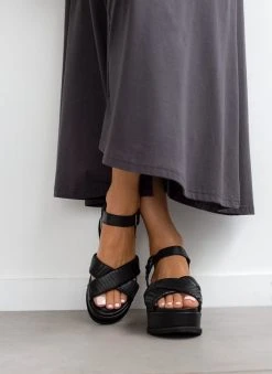 Πλατφόρμες δερμάτινες Carmela 68551 - Μαύρο