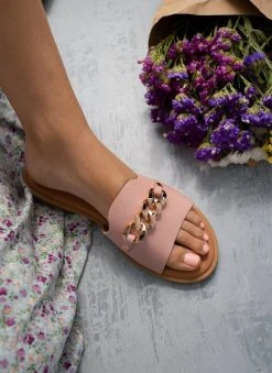 Σανδάλια δερμάτινα με αλυσίδα Estil - Nude -The Fashion Project κατάστημα dermatina sandalia estil me alusida 100802 slk9