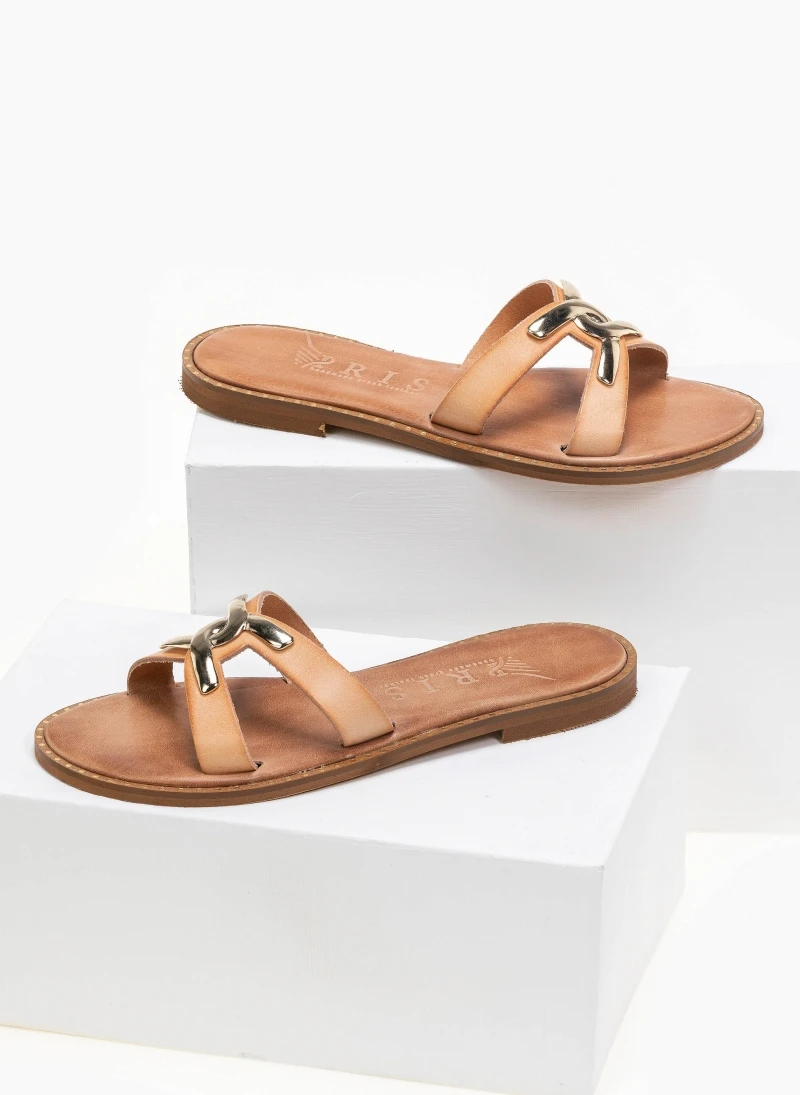 Σανδάλια δερμάτινα με αγκράφα Iris - Φυσικό 3 Σανδάλια δερμάτινα με αγκράφα Iris - Φυσικό