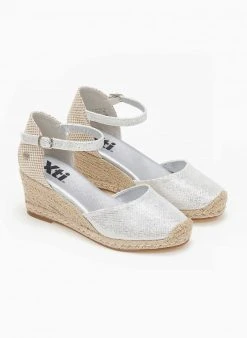 Xti Footwear Εσπαντρίγιες Platform με Glitter ύφασμα Xti 141414 - Ασημί -The Fashion Project κατάστημα espantrigia platform me glitter ufasma xti 141414 110260 ce2k