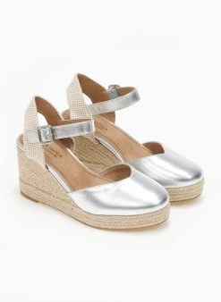 The Fashion Project Εσπαντρίγιες Platform σε μεταλλικές αποχρώσεις - Ασημί 9 The Fashion Project Εσπαντρίγιες Platform σε μεταλλικές αποχρώσεις - Ασημί -The Fashion Project κατάστημα espantrigia platform se metallikes apoxrwseis 110710 f5tm