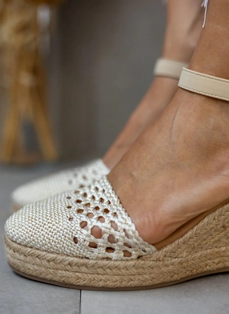 Xti Footwear Εσπαντρίγιες Platform με πλεκτό σχέδιο Xti 140959 - Μπεζ 10 Xti Footwear Εσπαντρίγιες Platform με πλεκτό σχέδιο Xti 140959 - Μπεζ - Image 8