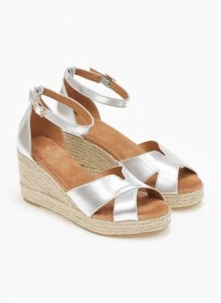 The Fashion Project Εσπαντρίγιες Platform με χιαστί φάσα - Ασημί 9 The Fashion Project Εσπαντρίγιες Platform με χιαστί φάσα - Ασημί -The Fashion Project κατάστημα espantrigies platform me xiasti fasa 110732 9hc9