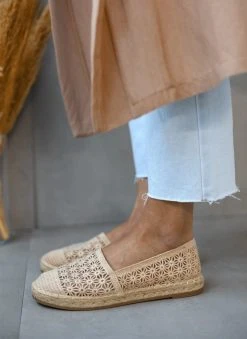 The Fashion Project Εσπαντρίγιες πλεκτές με σχέδιο λουλούδια - Μπεζ