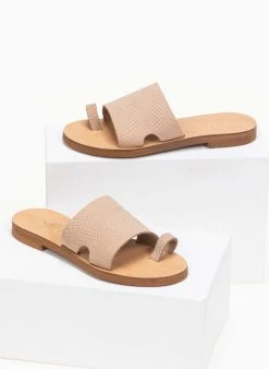 Σανδάλια δερμάτινα με ανάγλυφο Pattern Estil - Μπεζ