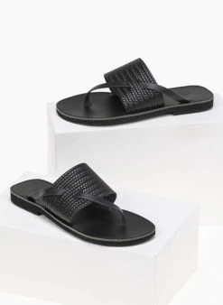 Σανδάλια δερμάτινα με ανάγλυφο Pattern Estil - Μαύρο -The Fashion Project κατάστημα estil dermatina sandalia me anaglufo sxedio psatha 91762 syf8