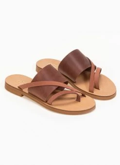Σανδάλια δερμάτινα με φαρδιά φάσα Estil - Κεραμιδί -The Fashion Project κατάστημα estil dermatina sandalia me fardia fasa kai lourak 91353 8jv2