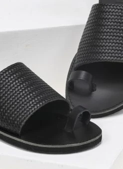 Σανδάλια Estil δερμάτινα με φάσα και Pattern ψάθα - Μαύρο