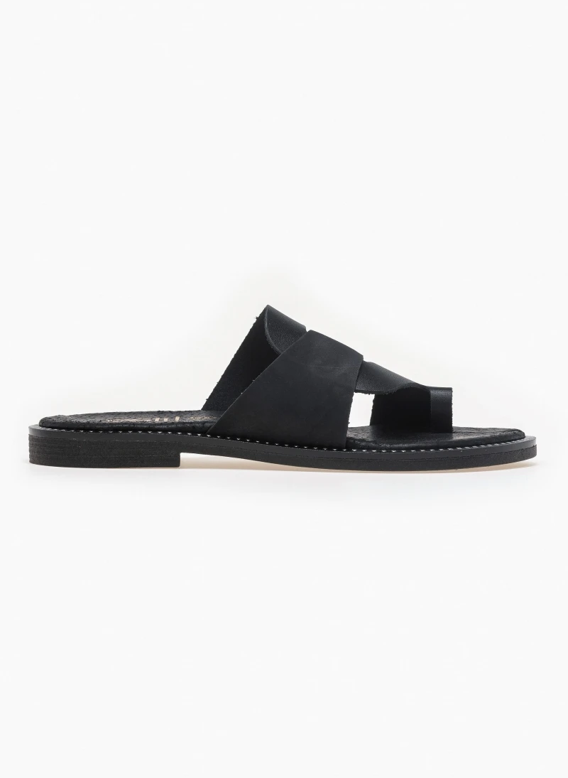 Δερμάτινα σανδάλια με Nubuck λεπτομέρεια Estil - Μαύρο 6 Δερμάτινα σανδάλια με Nubuck λεπτομέρεια Estil - Μαύρο - Image 4