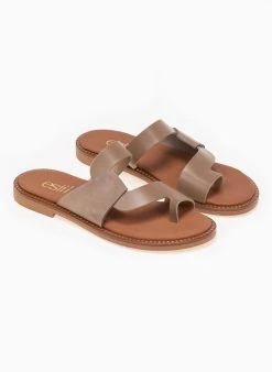 Δερμάτινα σανδάλια με Nubuck λεπτομέρεια Estil - Μπεζ 10 Δερμάτινα σανδάλια με Nubuck λεπτομέρεια Estil - Μπεζ -The Fashion Project κατάστημα estil dermatina sandalia me nubuck leptomereia 92077 6cgo