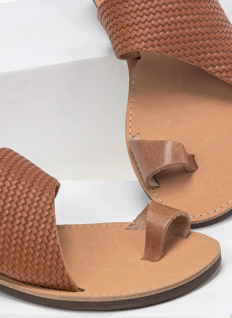 Σανδάλια δερμάτινα με Pattern ψάθα Estil - Ταμπά 3 Σανδάλια δερμάτινα με Pattern ψάθα Estil - Ταμπά