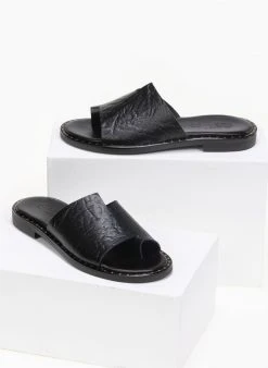 Σανδάλια δερμάτινα με Pattern τσαλακωτό Estil - Μαύρο