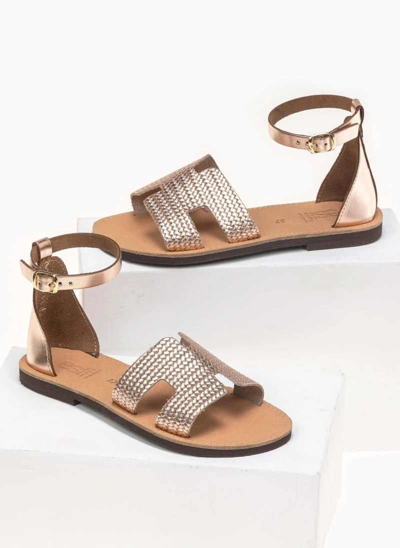 Σανδάλια Ankle Strap με ανάγλυφο σχέδιο Estil - Χαλκός 6 Σανδάλια Ankle Strap με ανάγλυφο σχέδιο Estil - Χαλκός - Image 4