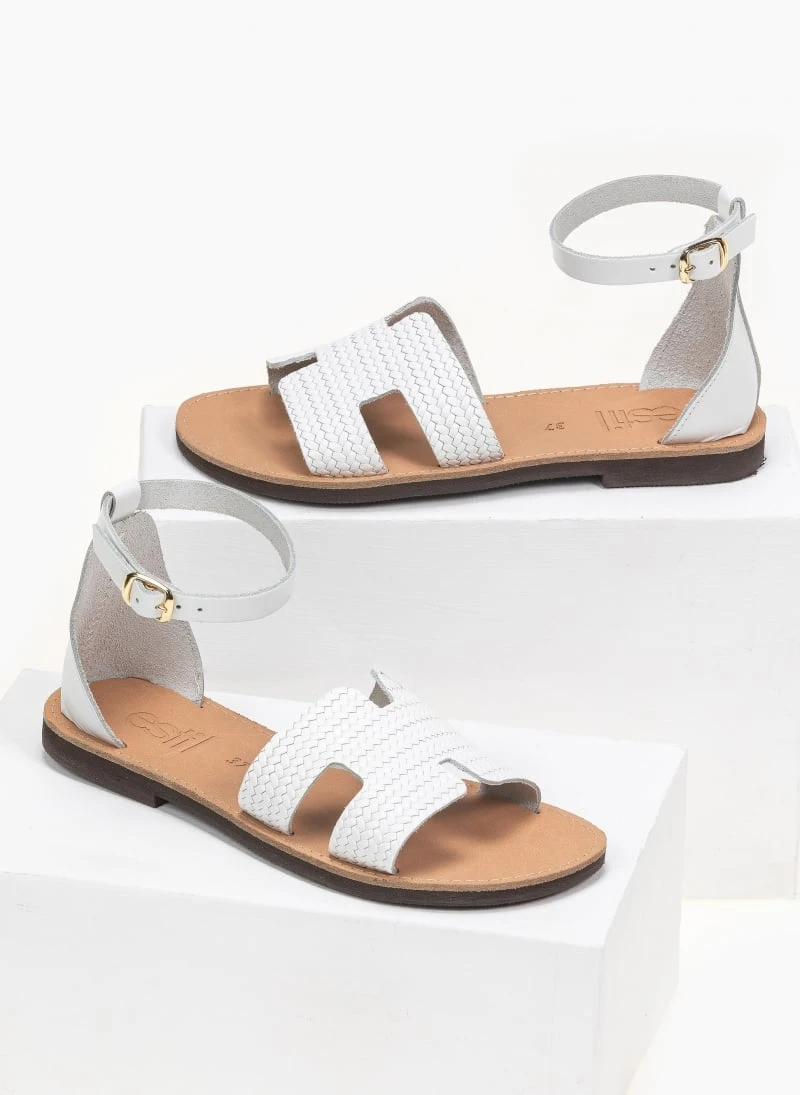 Σανδάλια Ankle Strap με ανάγλυφο σχέδιο Estil - Λευκό 4 Σανδάλια Ankle Strap με ανάγλυφο σχέδιο Estil - Λευκό - Image 2