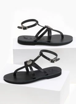Σανδάλια δερμάτινα με μπαρέτα Iris - Μαύρο 10 Σανδάλια δερμάτινα με μπαρέτα Iris - Μαύρο -The Fashion Project κατάστημα flat dermatina pedila me mpareta 90607 fpfc