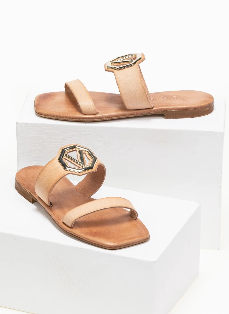 Σανδάλια δερμάτινα με αγκράφα Iris - Φυσικό 4 Σανδάλια δερμάτινα με αγκράφα Iris - Φυσικό - Image 2