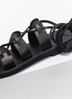 Σανδάλια δερμάτινα με κορδόνια Iris - Μαύρο 11 Σανδάλια δερμάτινα με κορδόνια Iris - Μαύρο -The Fashion Project κατάστημα isia dermatina lace up pedila 90632 cowk