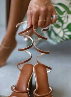 Πλατφόρμες δερμάτινες Lace Up Estil - Ταμπά 8 Πλατφόρμες δερμάτινες Lace Up Estil - Ταμπά -The Fashion Project κατάστημα platformes dermatines estil me elasma 106245 f9jh