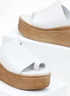 Πλατφόρμες δερμάτινες Estil - Λευκό -The Fashion Project κατάστημα platformes dermatines estil me idiaitero kopsimo s 101181 7m11