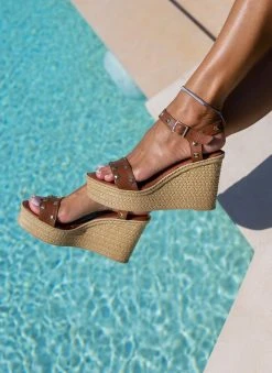 Πλατφόρμες δερμάτινες με τρουξ Estil - Ταμπά -The Fashion Project κατάστημα platformes dermatines estil me metallika trouks 105131 epo6