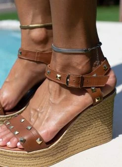 Πλατφόρμες δερμάτινες με τρουξ Estil - Ταμπά -The Fashion Project κατάστημα platformes dermatines estil me metallika trouks 105131 sflh