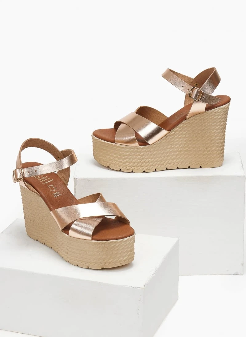 Πλατφόρμες δερμάτινες με μπαρέτα Estil - Χαλκός 4 Πλατφόρμες δερμάτινες με μπαρέτα Estil - Χαλκός - Image 2