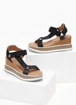 Πλατφόρμες δερμάτινες με Velcro λουράκι Carmela 68448 - Μαύρο 15 Πλατφόρμες δερμάτινες με Velcro λουράκι Carmela 68448 - Μαύρο -The Fashion Project κατάστημα platformes dermatines me velcro louraki carmela 68 104888 345h