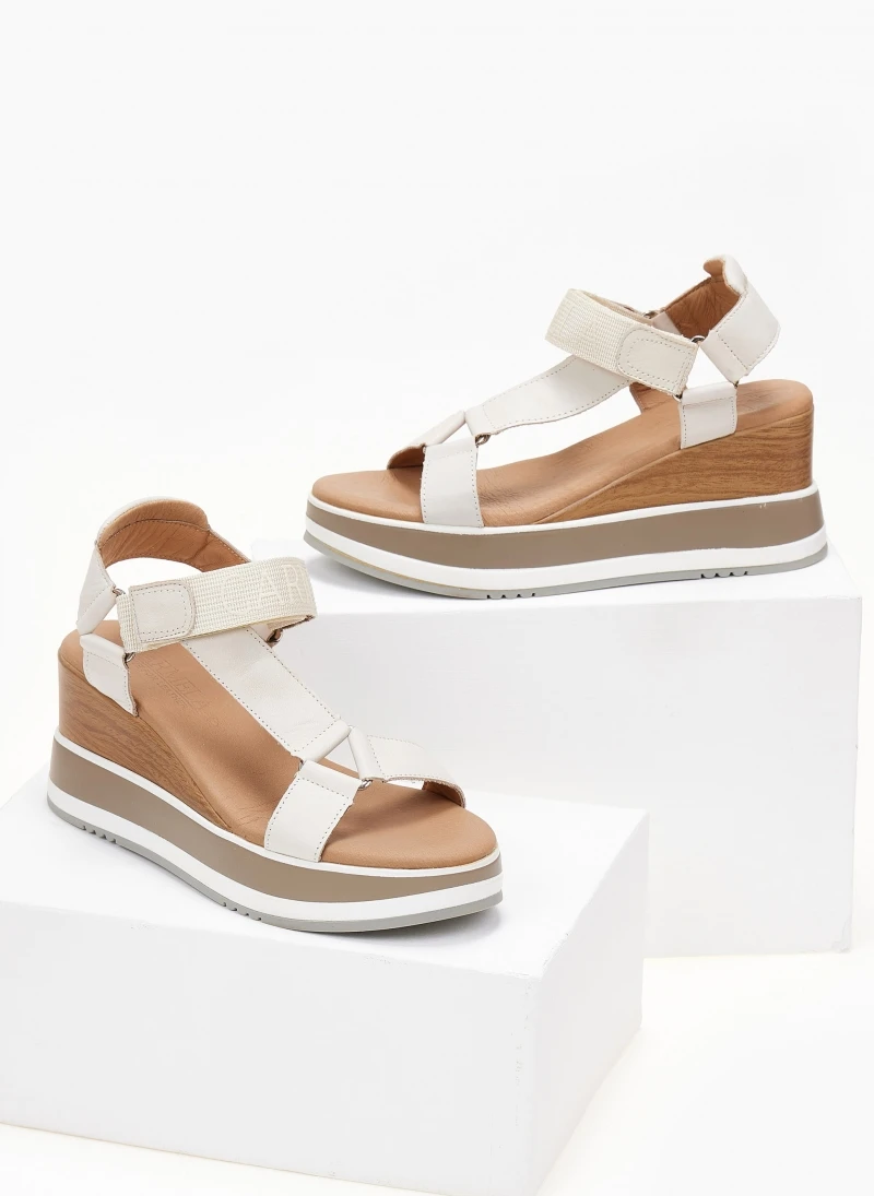 Πλατφόρμες δερμάτινες με Velcro λουράκι Carmela 68448 - Ζαχαρί 6 Πλατφόρμες δερμάτινες με Velcro λουράκι Carmela 68448 - Ζαχαρί - Image 4