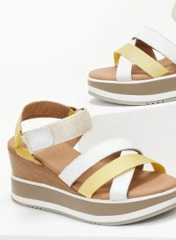 Πλατφόρμες δερμάτινες με χιαστί λουράκια Carmela 68471 - Κίτρινο -The Fashion Project κατάστημα platformes dermatines me xiasti lourakia carmela 6 105614 dbc1