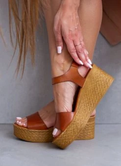 Πλατφόρμες δερμάτινες Tfp - Ταμπά -The Fashion Project κατάστημα platformes dermatines tfp 101999 h1do