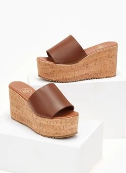 Πλατφόρμες δερμάτινες Tfp - Ταμπά -The Fashion Project κατάστημα platformes dermatines tfp me sola apo fello 104769 fs67