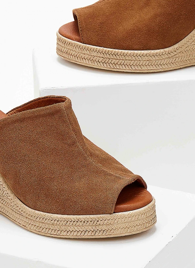 Πλατφόρμες με φαρδιά φάσα Estil - Ταμπά 5 Πλατφόρμες με φαρδιά φάσα Estil - Ταμπά - Image 3