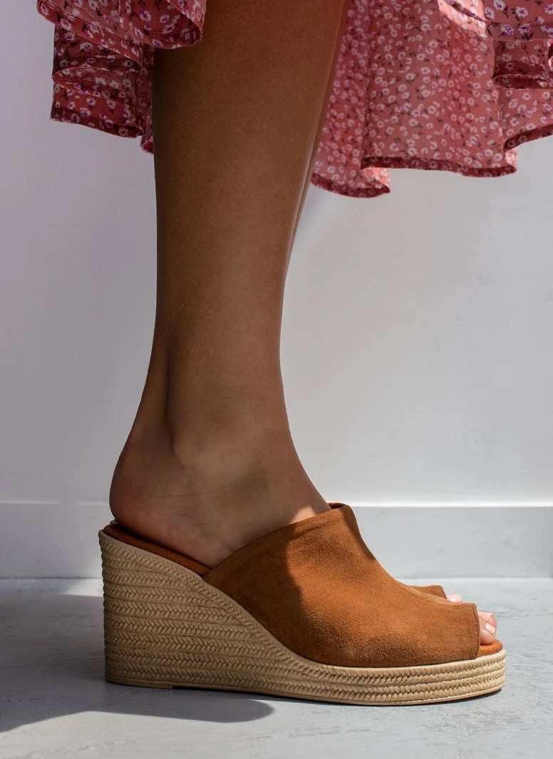 Πλατφόρμες με φαρδιά φάσα Estil - Ταμπά 6 Πλατφόρμες με φαρδιά φάσα Estil - Ταμπά - Image 4