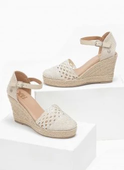 Xti Footwear Εσπαντρίγιες Platform με πλεκτό σχέδιο Xti 140959 - Μπεζ 12 Xti Footwear Εσπαντρίγιες Platform με πλεκτό σχέδιο Xti 140959 - Μπεζ -The Fashion Project κατάστημα platformes me crochet sxedioxti 140959 110218 pyp0