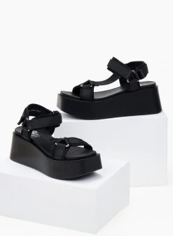 Xti Footwear Πλατφόρμες σανδάλια με υφασμάτινες φάσες Χτι 43948 - Μαύρο 9 Xti Footwear Πλατφόρμες σανδάλια με υφασμάτινες φάσες Χτι 43948 - Μαύρο -The Fashion Project κατάστημα platformes sandalia me ufasmatines fases xti 43948 101032 2pkm