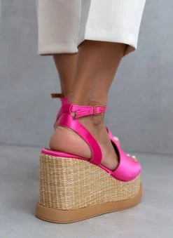 The Fashion Project Πλατφόρμες σατέν με ψάθινη σόλα - Φούξια 12 The Fashion Project Πλατφόρμες σατέν με ψάθινη σόλα - Φούξια -The Fashion Project κατάστημα platformes saten me psatha sti sola 103622 dtlo