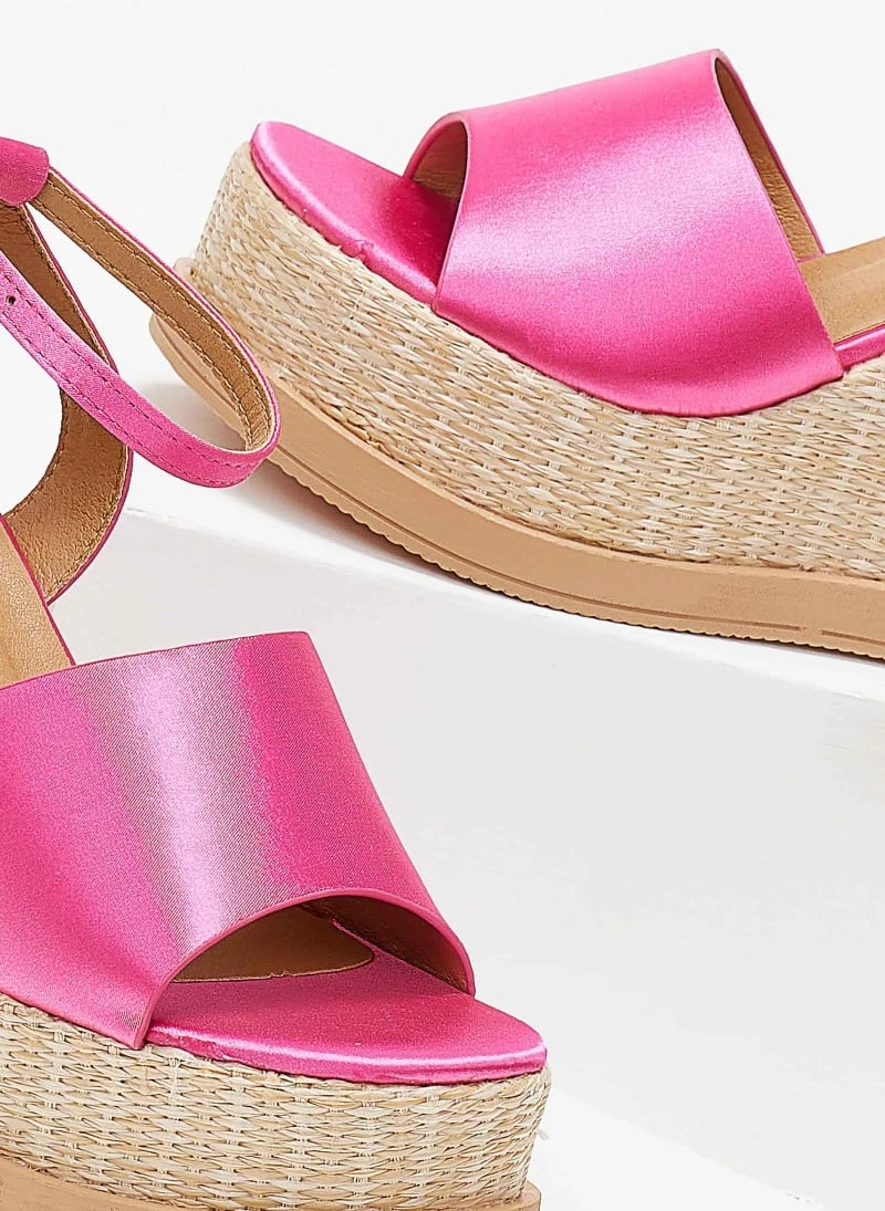 The Fashion Project Πλατφόρμες σατέν με ψάθινη σόλα - Φούξια 5 The Fashion Project Πλατφόρμες σατέν με ψάθινη σόλα - Φούξια - Image 3