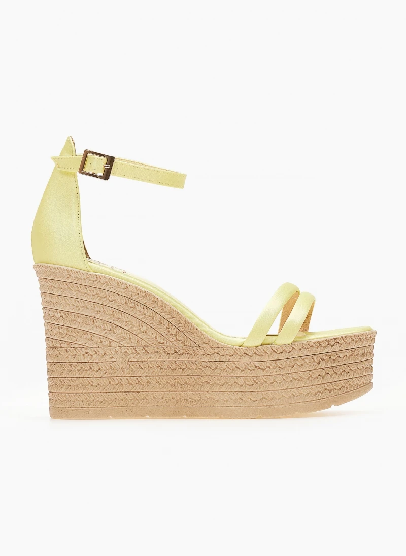 Πλατφόρμες σατέν με μπαρέτα Tfp - Κίτρινο 3 Πλατφόρμες σατέν με μπαρέτα Tfp - Κίτρινο