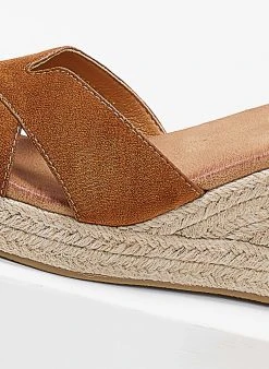 The Fashion Project Πλατφόρμες Suede με μπαρέτα - Ταμπά 9 The Fashion Project Πλατφόρμες Suede με μπαρέτα - Ταμπά -The Fashion Project κατάστημα platformes suede me mpareta 103589 7zmk