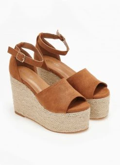 The Fashion Project Πλατφόρμες Suede με μπαρέτα - Ταμπά 9 The Fashion Project Πλατφόρμες Suede με μπαρέτα - Ταμπά -The Fashion Project κατάστημα platformes suede me mpareta 110542 3dhe