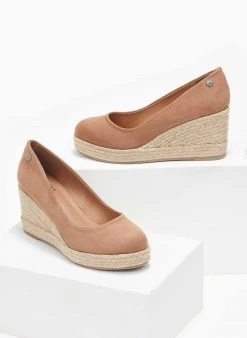 Xti Footwear Πλατφόρμες Suede με σχοίνινη σόλα Xti 141389 - Κάμελ 11 Xti Footwear Πλατφόρμες Suede με σχοίνινη σόλα Xti 141389 - Κάμελ -The Fashion Project κατάστημα platformes suede me sxoinini sola xti 141389 110214 hd4z