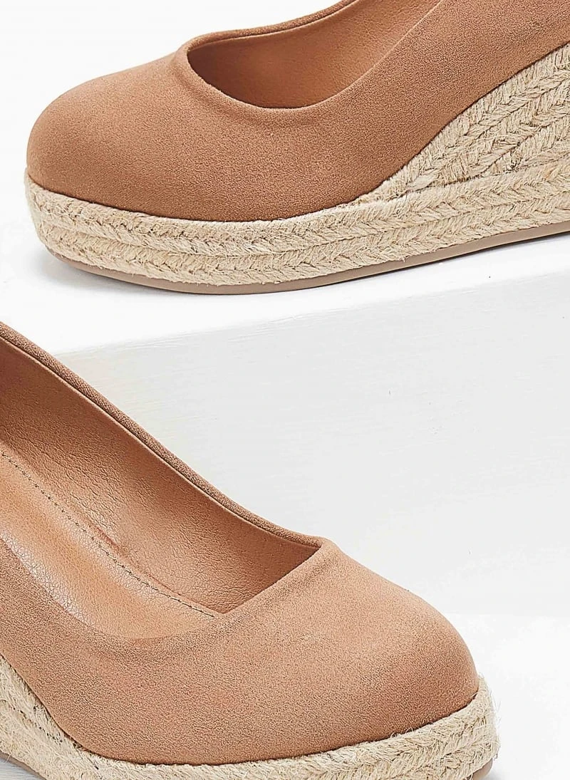 Xti Footwear Πλατφόρμες Suede με σχοίνινη σόλα Xti 141389 - Κάμελ 7 Xti Footwear Πλατφόρμες Suede με σχοίνινη σόλα Xti 141389 - Κάμελ - Image 5