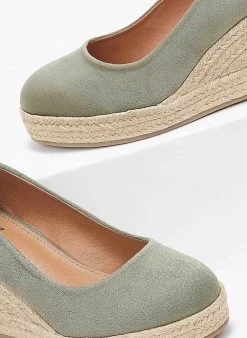 Xti Footwear Πλατφόρμες Suede με σχοίνινη σόλα Xti 141389 - Χακί -The Fashion Project κατάστημα platformes suede me sxoinini sola xti 141389 110215 t3kd