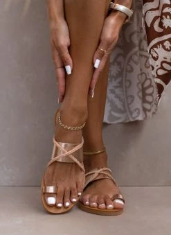 Σανδάλια δερμάτινα με στρας Estil - Χαλκός