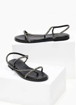 Σανδάλια δερμάτινα με περαστό λουράκι Estil - Μαύρο -The Fashion Project κατάστημα sandalia dermatina estil me perasto strass louraki 105072 hrpd
