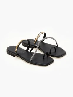 Σανδάλια δερμάτινα με μεταλλική λεπτομέρεια Iris - Μαύρο -The Fashion Project κατάστημα sandalia dermatina iris me metalliki leptomereia 105385 p3bb