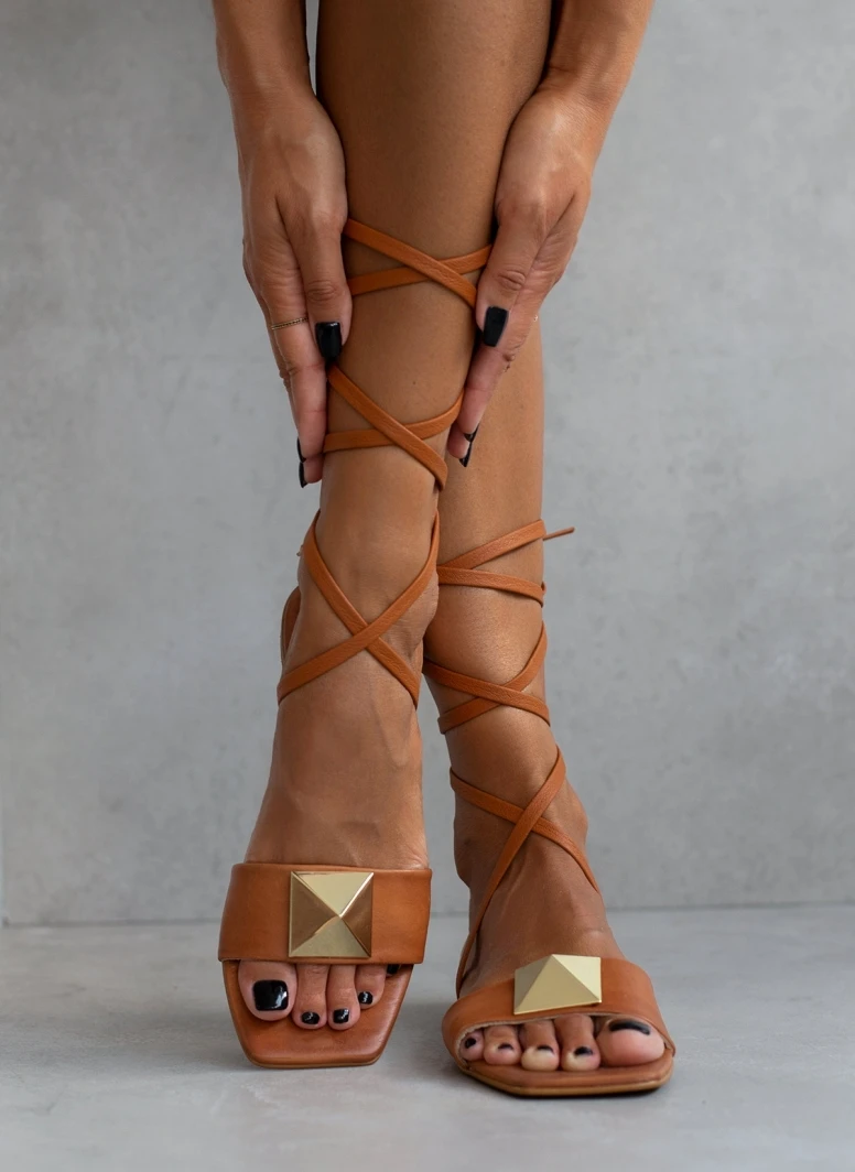 Σανδάλια δερμάτινα με μεγάλο τρουκ Iris - Ταμπά 3 Σανδάλια δερμάτινα με μεγάλο τρουκ Iris - Ταμπά